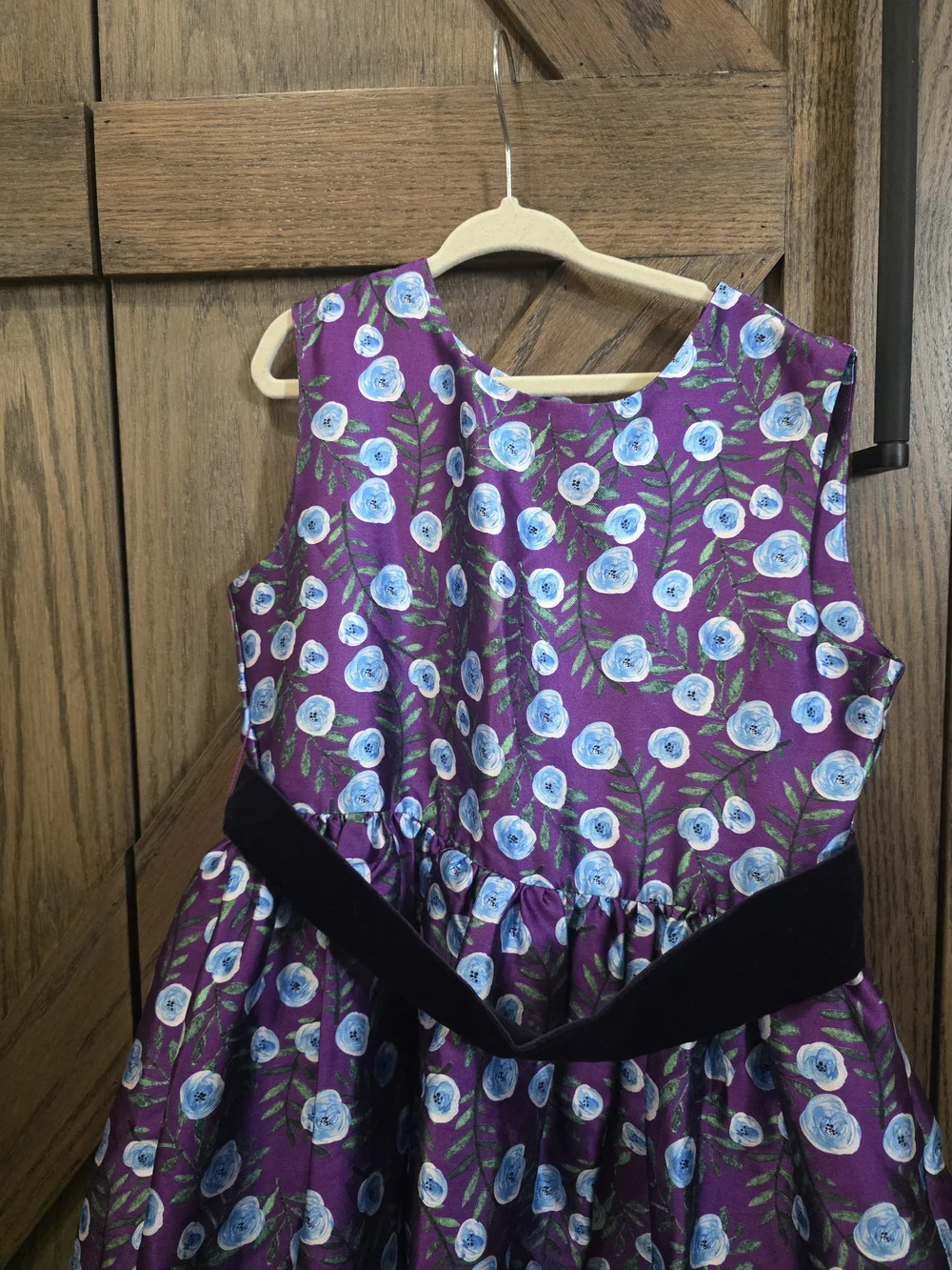 Oscar de la Renta Purple Floral Satin Party Dress with Black Velvet Waistband